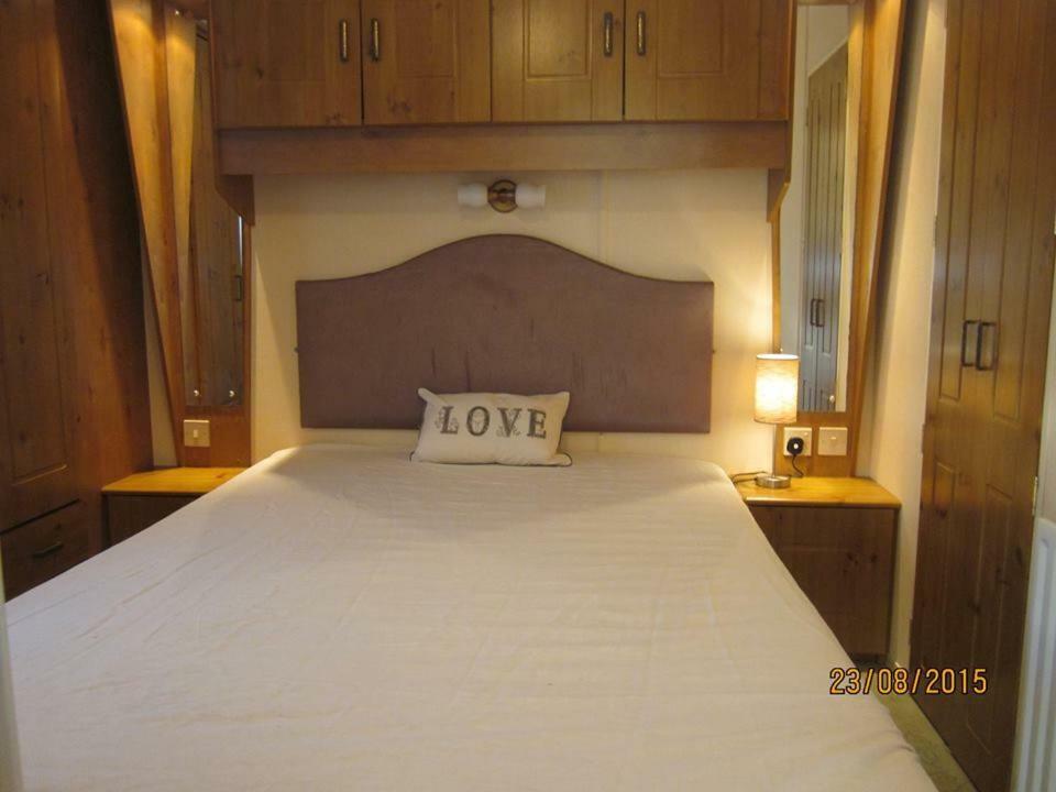 33 Beach Retreat Lodge Pevensey Bay Holiday Park Eksteriør bilde