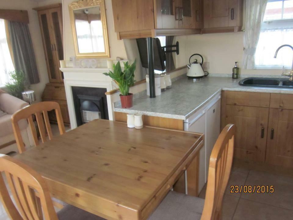33 Beach Retreat Lodge Pevensey Bay Holiday Park Eksteriør bilde